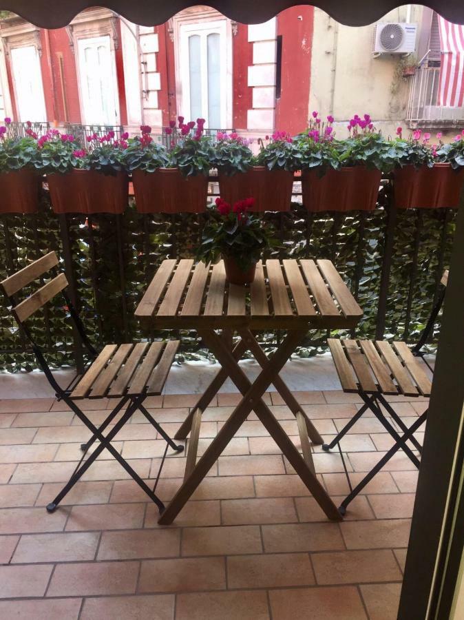 Il Cuore Di Napoli Hotell Exteriör bild