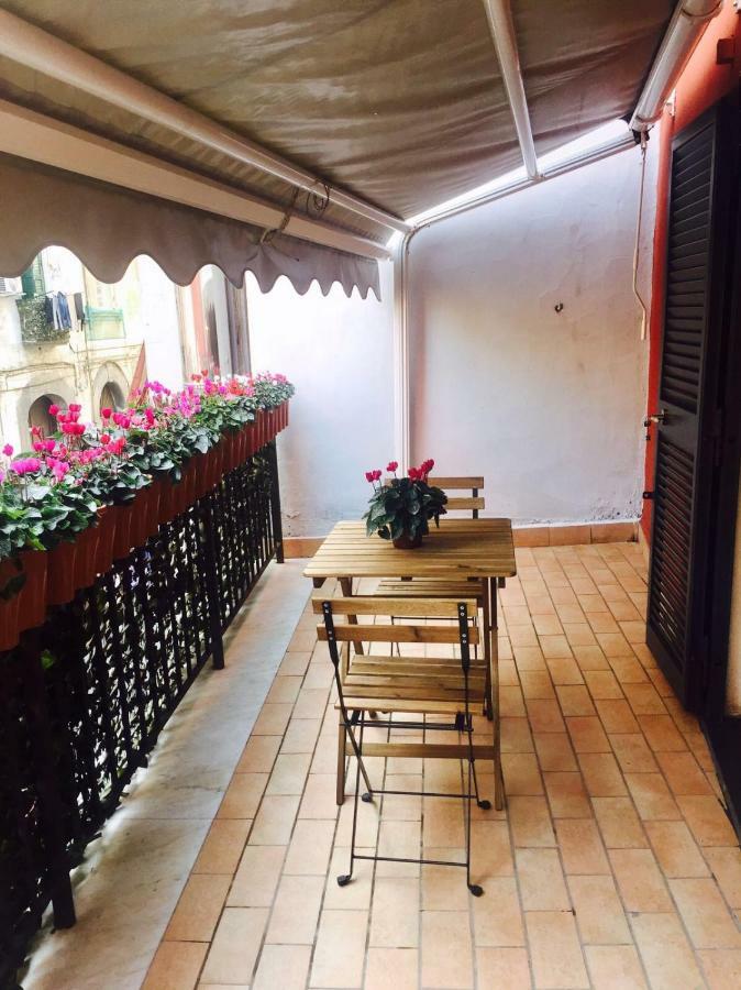 Il Cuore Di Napoli Hotell Exteriör bild
