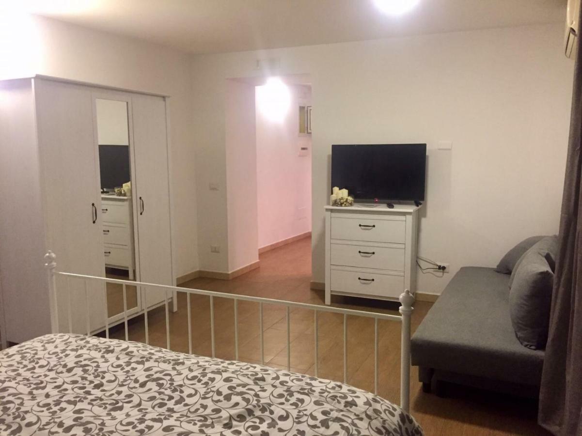 Il Cuore Di Napoli Hotell Exteriör bild