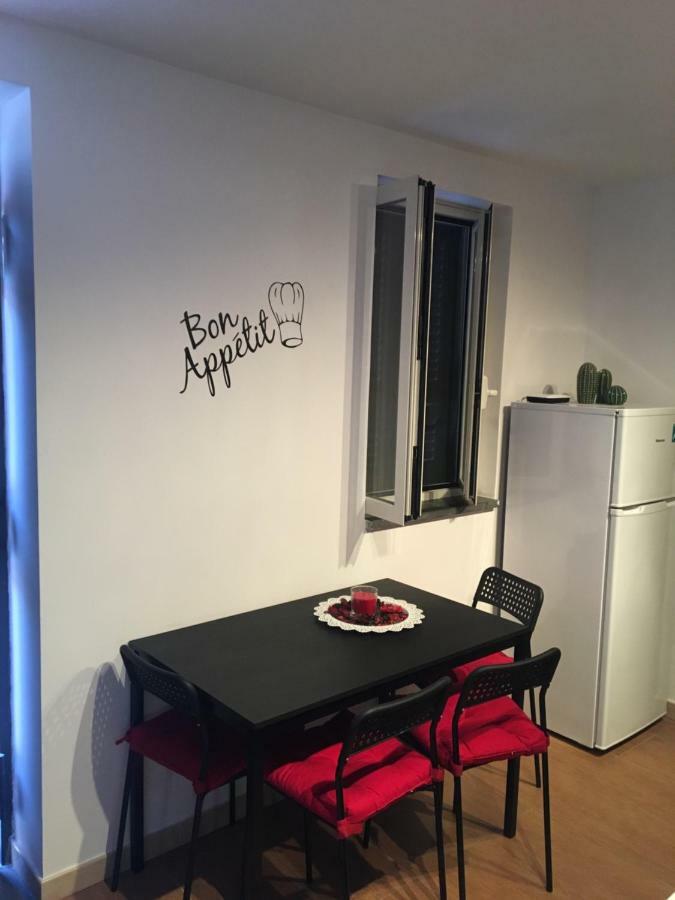 Il Cuore Di Napoli Hotell Exteriör bild